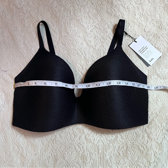 NWT Knix lace wingwoman contour bra - Picture 5 of 10